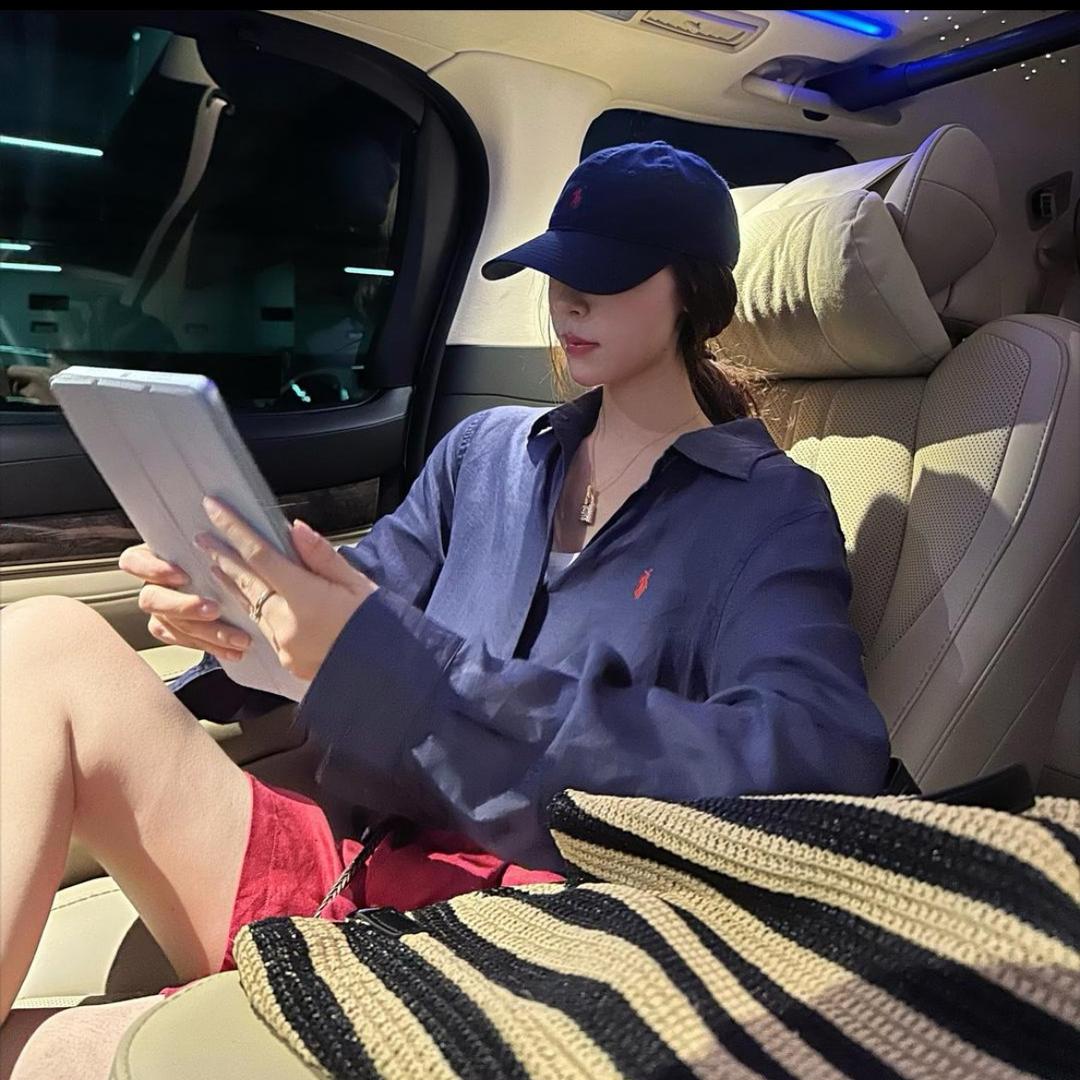 露露lucy-爆款穿搭分享