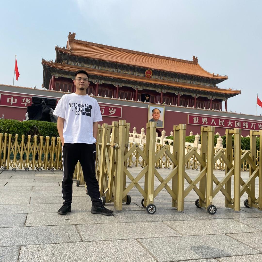 小卓同学