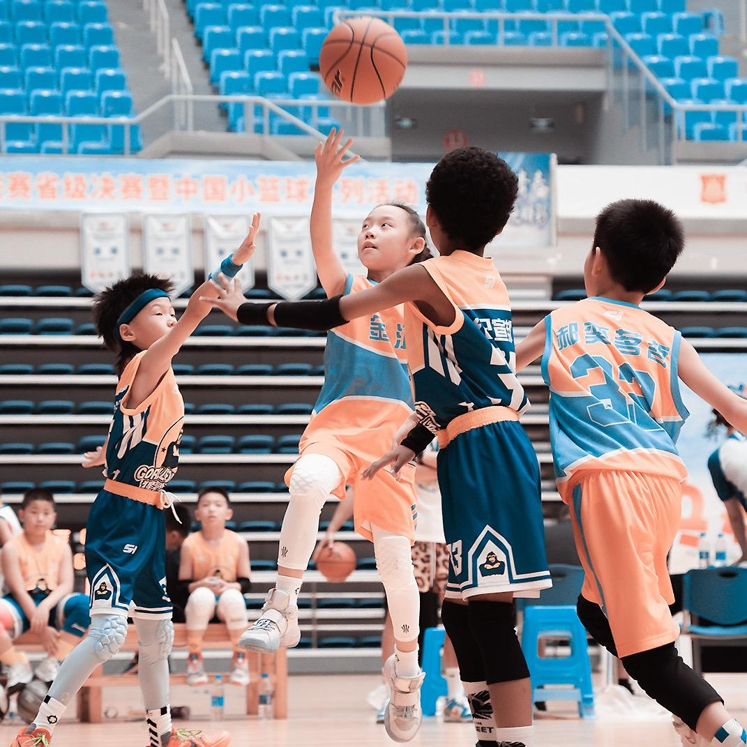 小可儿的篮球日记