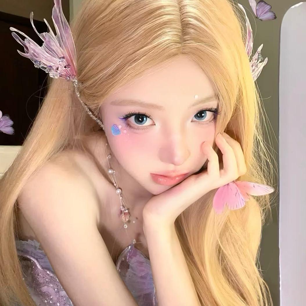 小小.