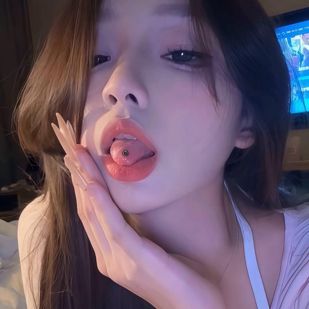 与君              .