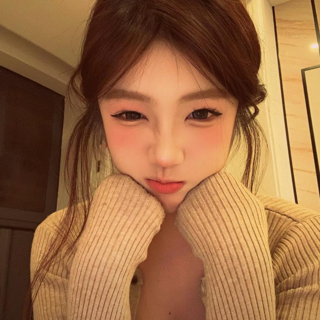 扯一下我的头发、