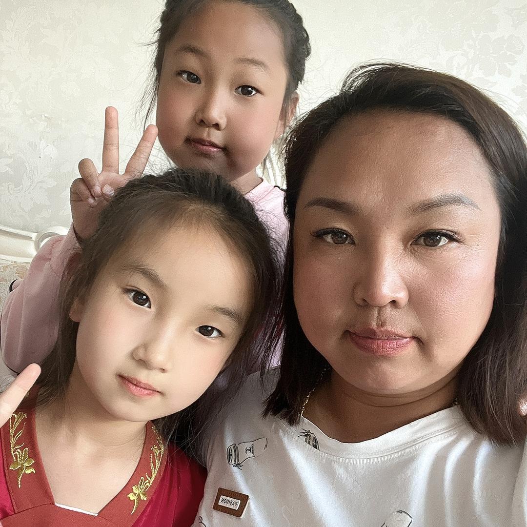 朵朵的黑老姨