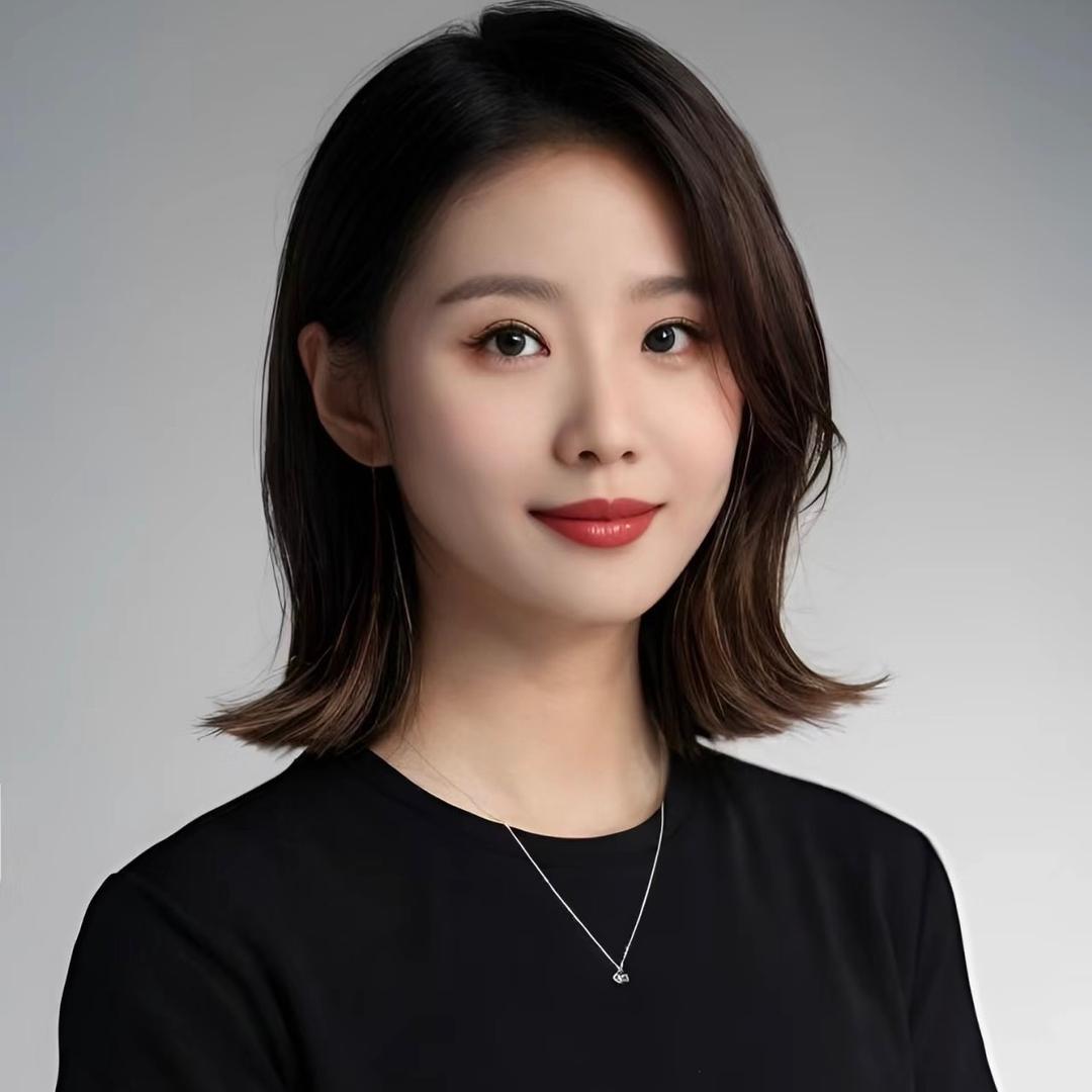 社工卉卉老师-翠航珂