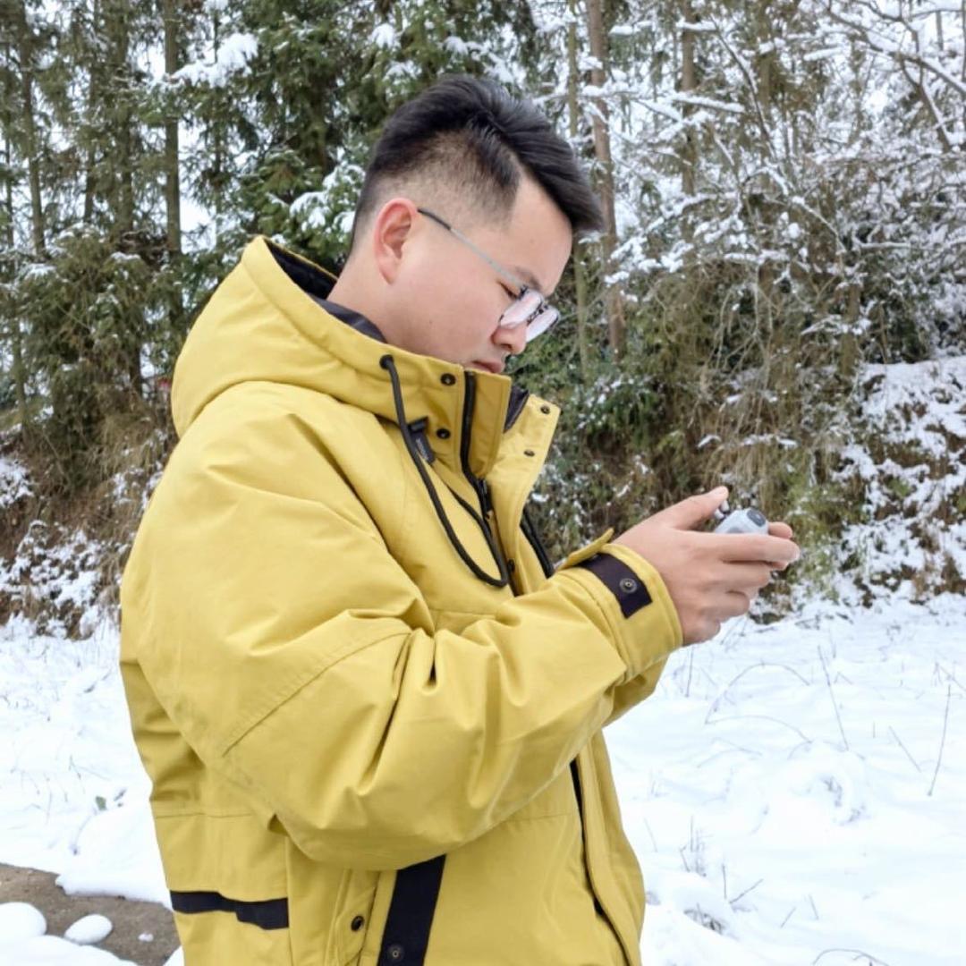 龙少在路上(笔杆子)