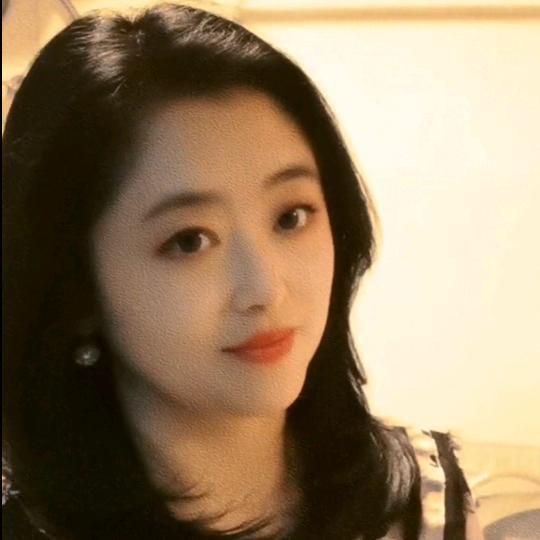 大梅子  🎤