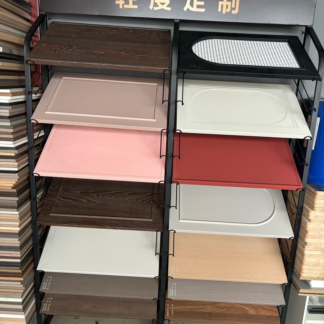 全屋定制工厂生产第二步（封边）