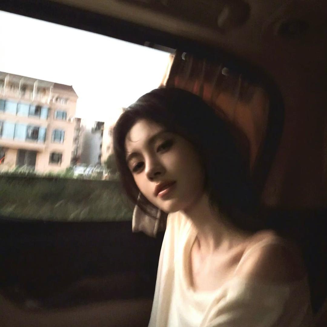 鞠婧祎超美