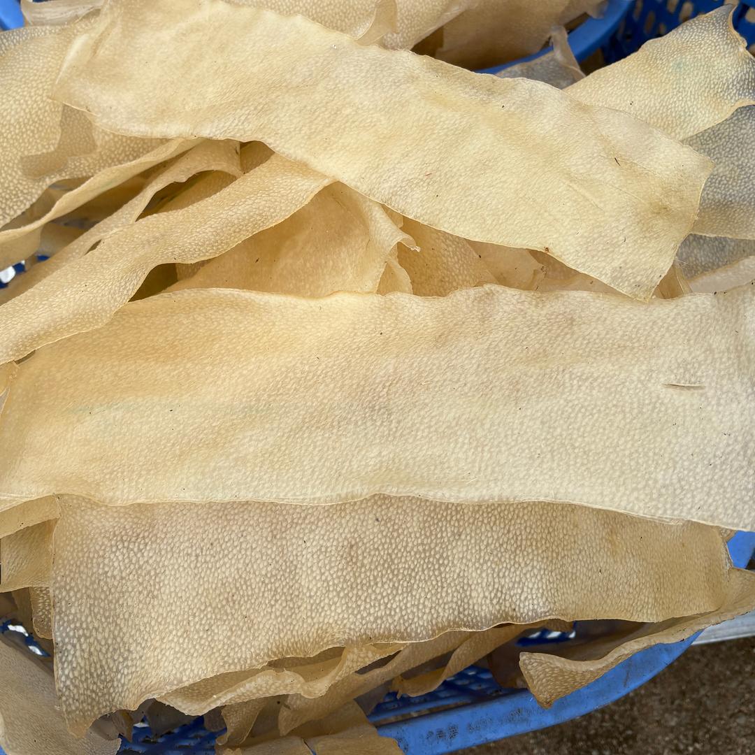 @运鸿肉皮干加工基地