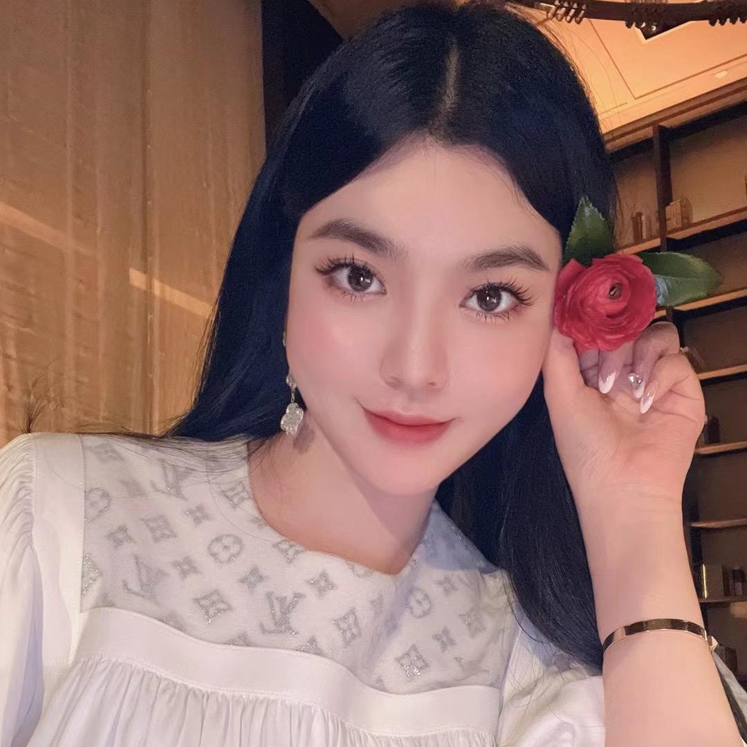魔仙女王王慧