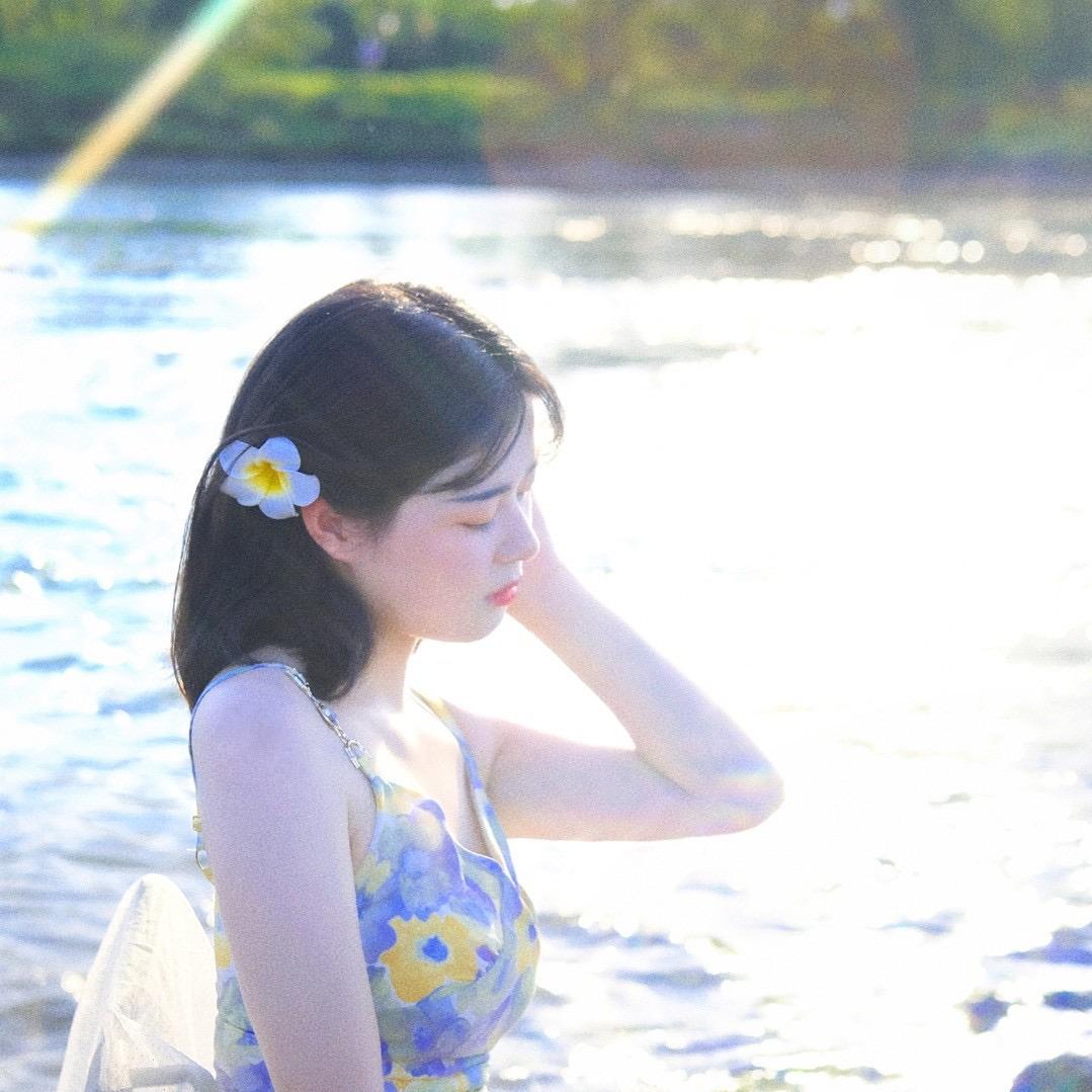 一碗清茶,一朵芝麻