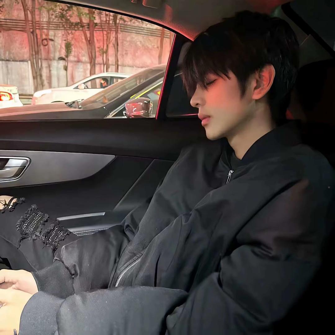 雨夜向海訴說愛