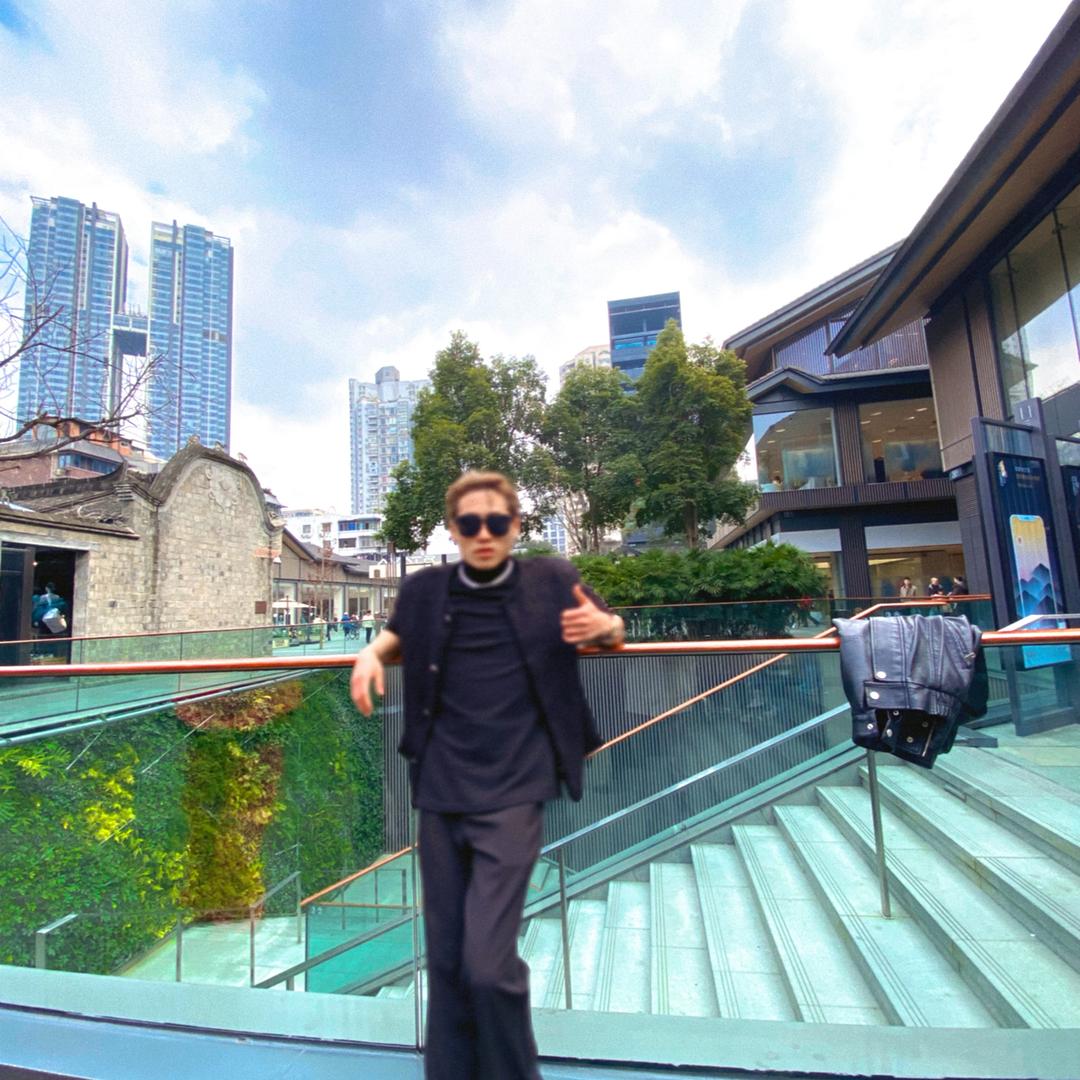 文山男士烫发造型  飞哥