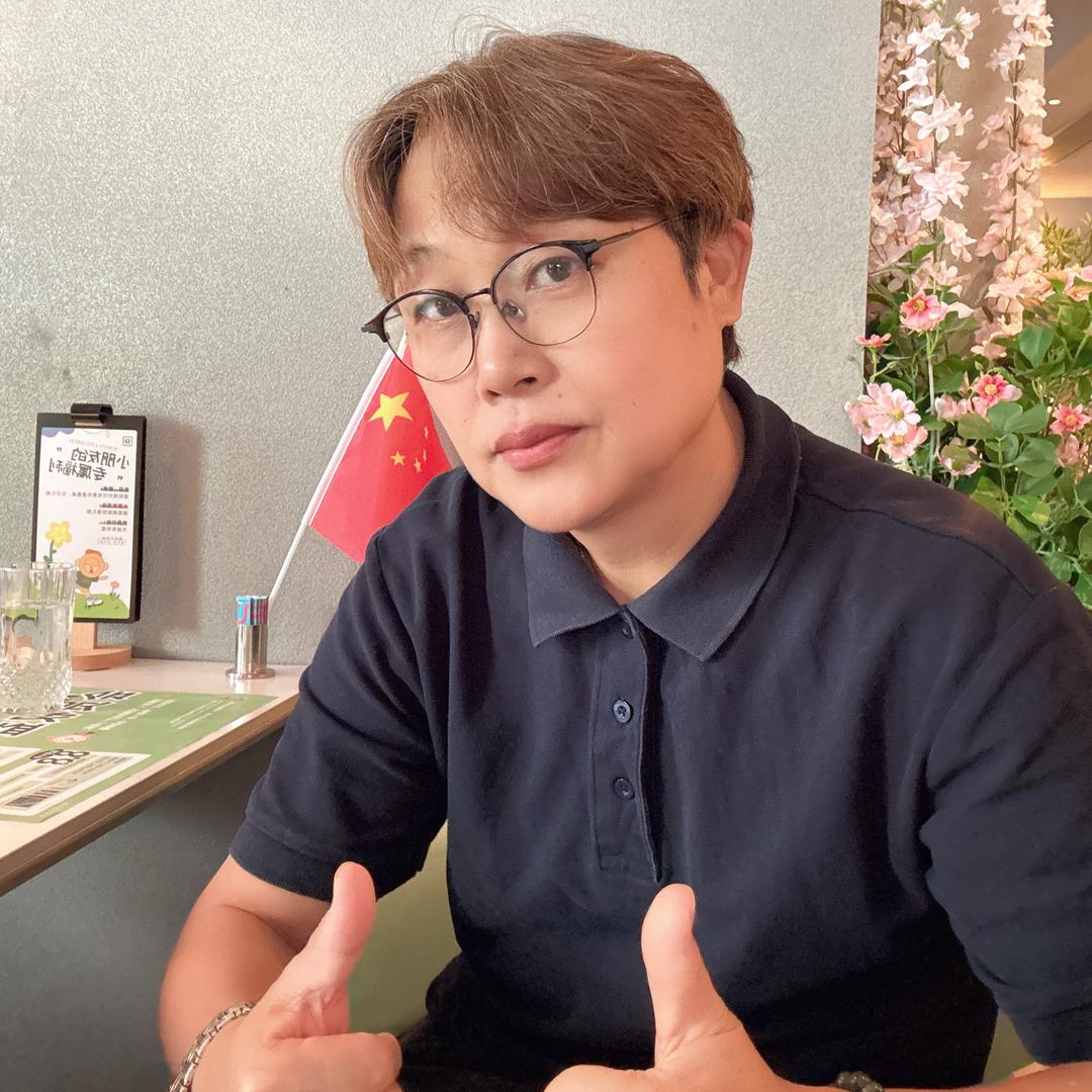 琥珀公馆HOKey高级定制烫染剪工作室
