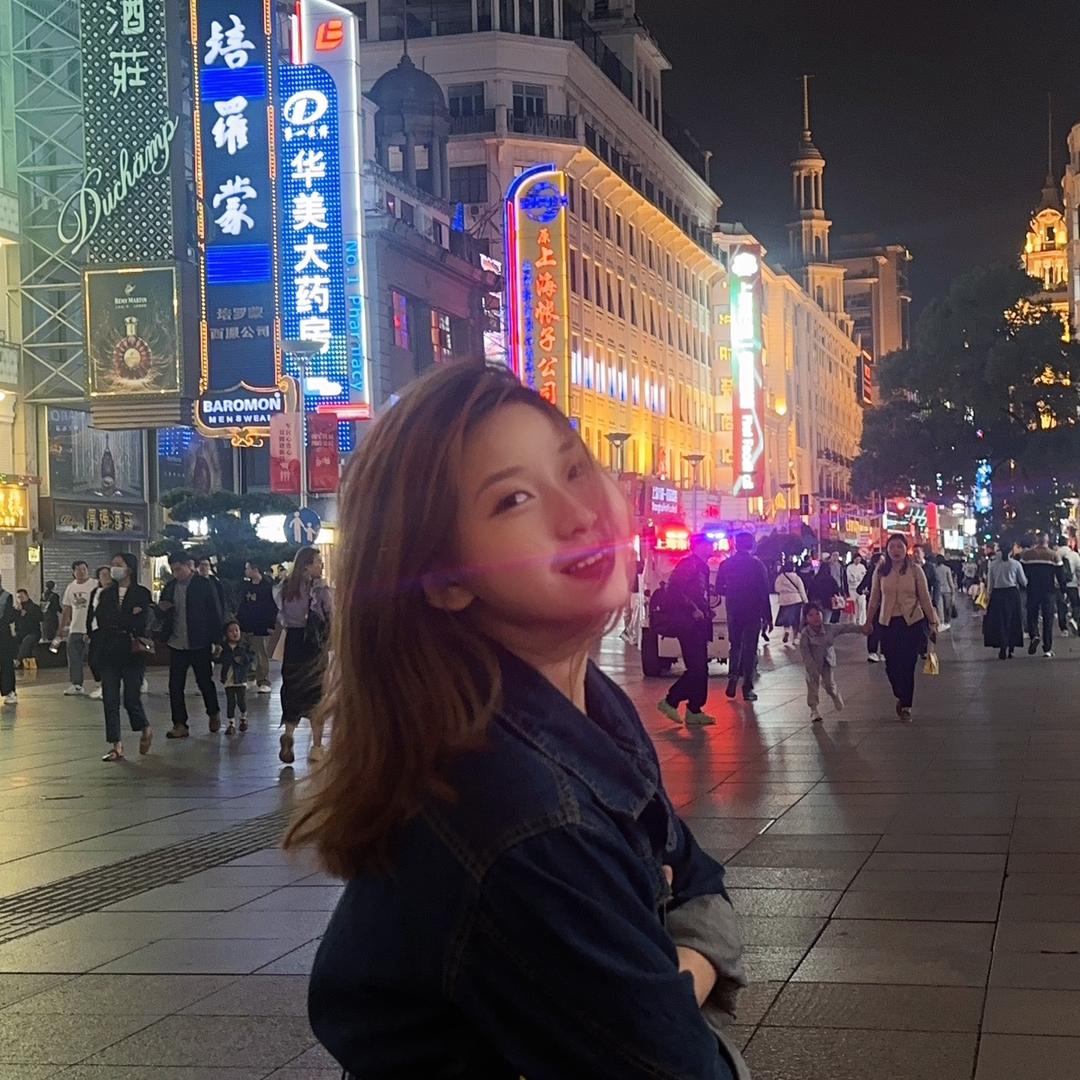 叫美女就理你