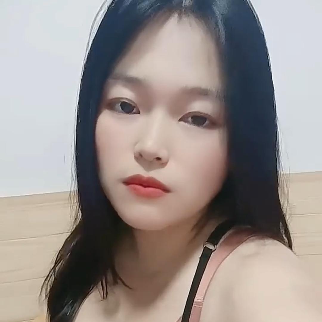小芳单身(一个人）