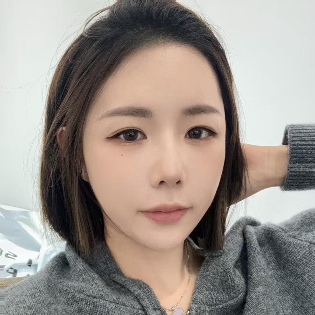 温岭泽国叁月女装