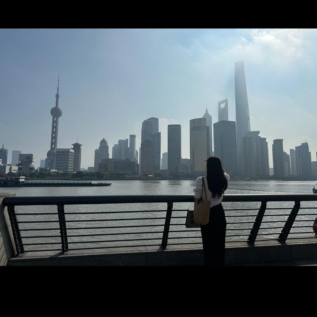 兔子大人———-云淡风轻👑👑