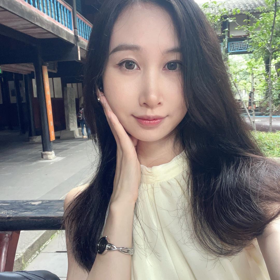 L"