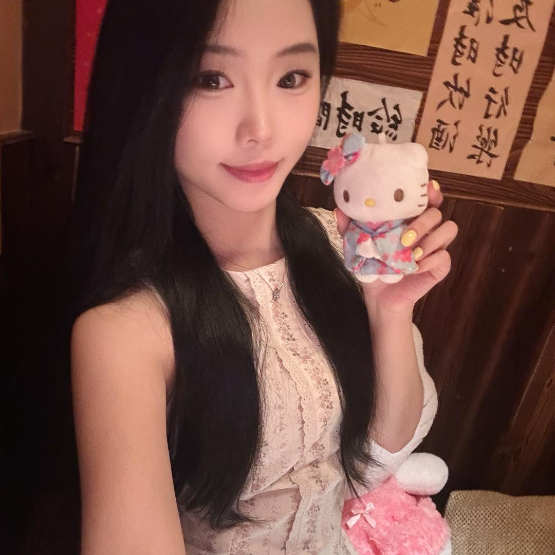 小曼不摆烂