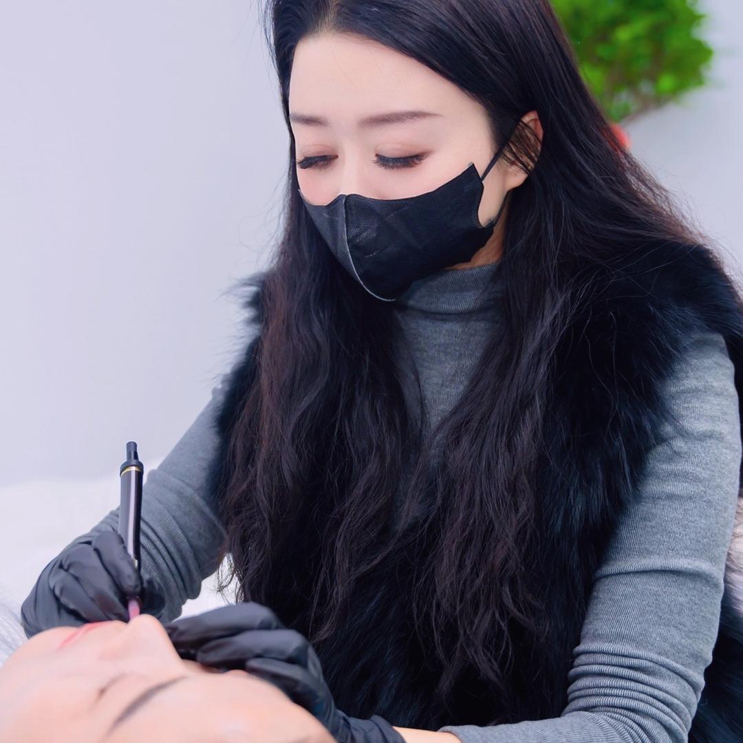 焕焕美甲店👆（搜店铺抖音可团购）