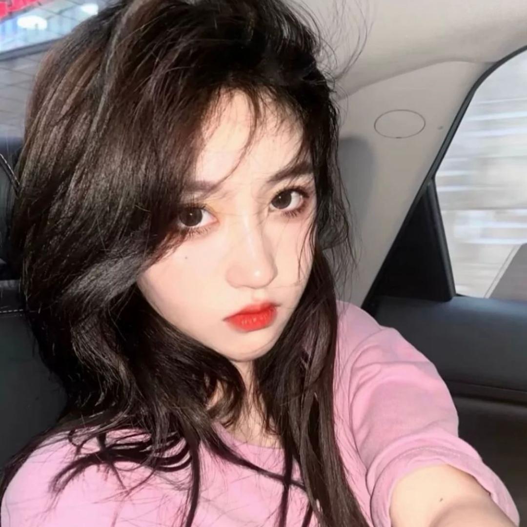 Elara_🥕