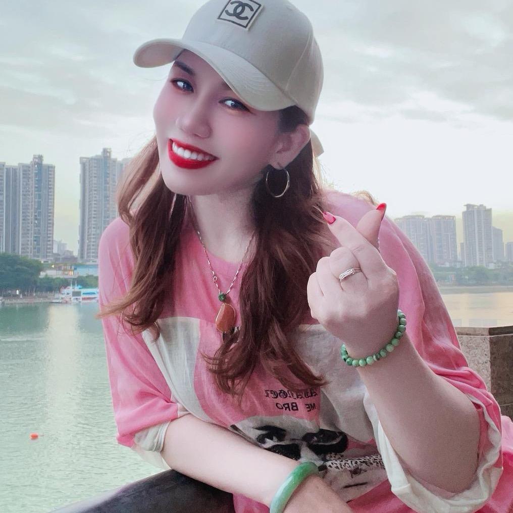 梅高洁傲