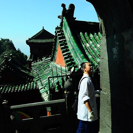 丁巳先生