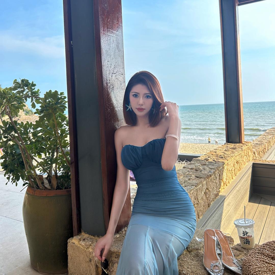 热爱里的海.