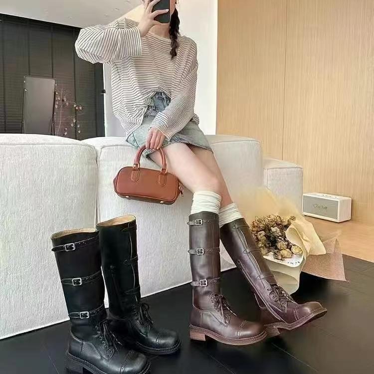 Um.轻奢女鞋