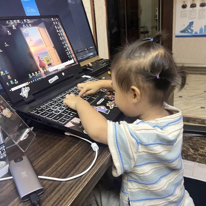 珊珊今天玩什么