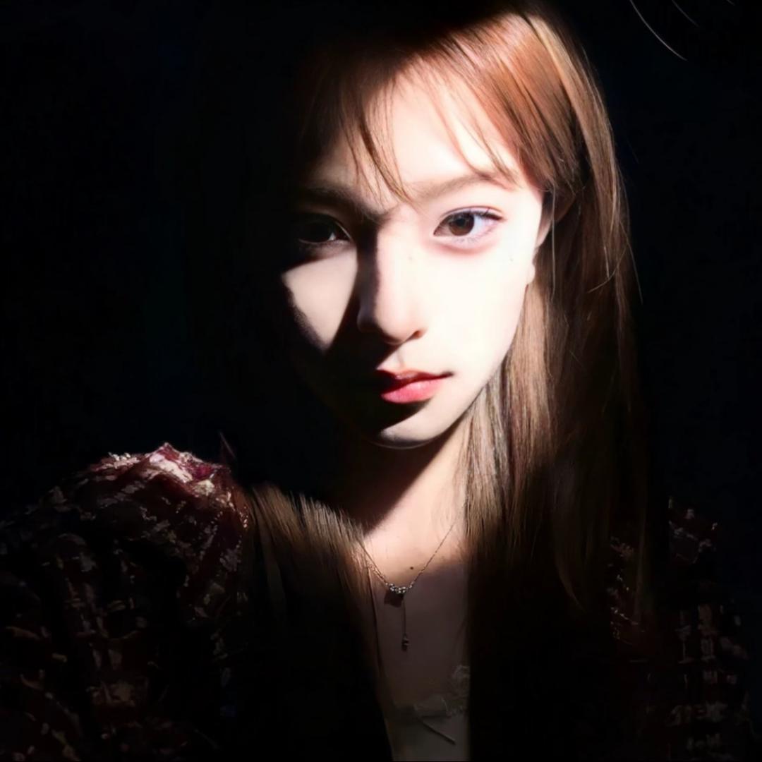 小 u