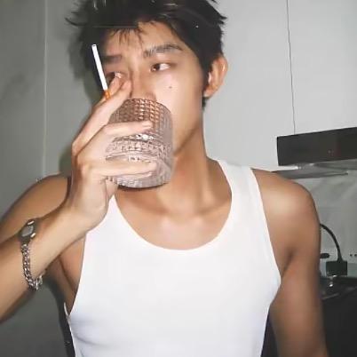 小小怪^