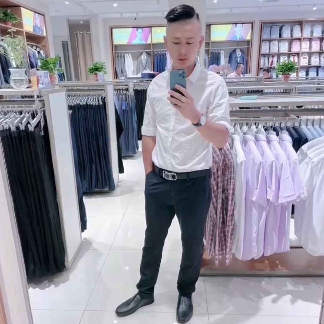 🌈@一Cc油腻-小哥