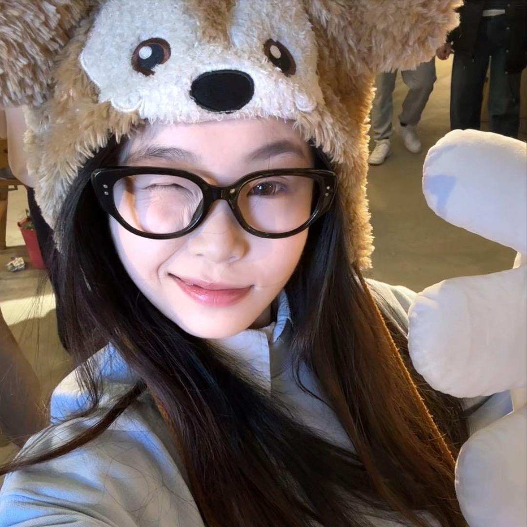 乐意李