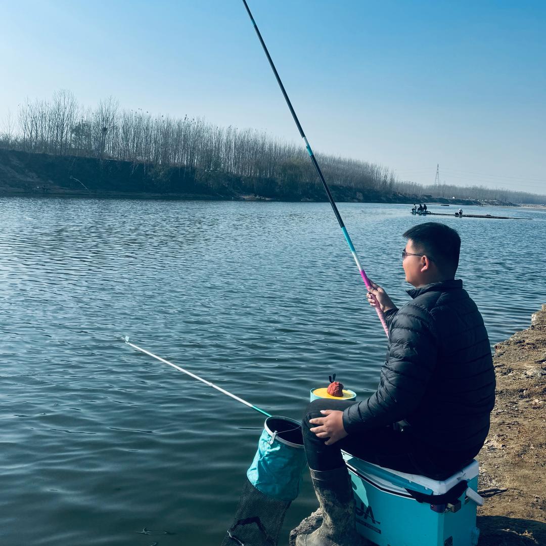 小王钓鱼记🎣