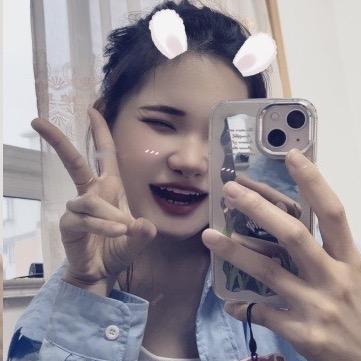 笨蛋美女～