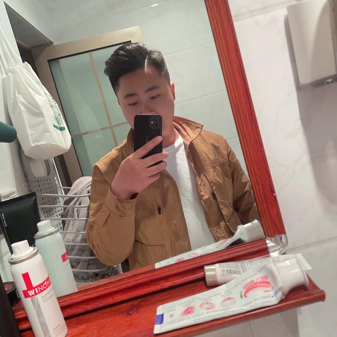 韩韩韩的酸嘢摊er。