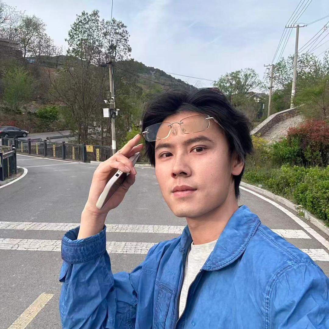 大四在校生小卓（曾躺平休学1年半）