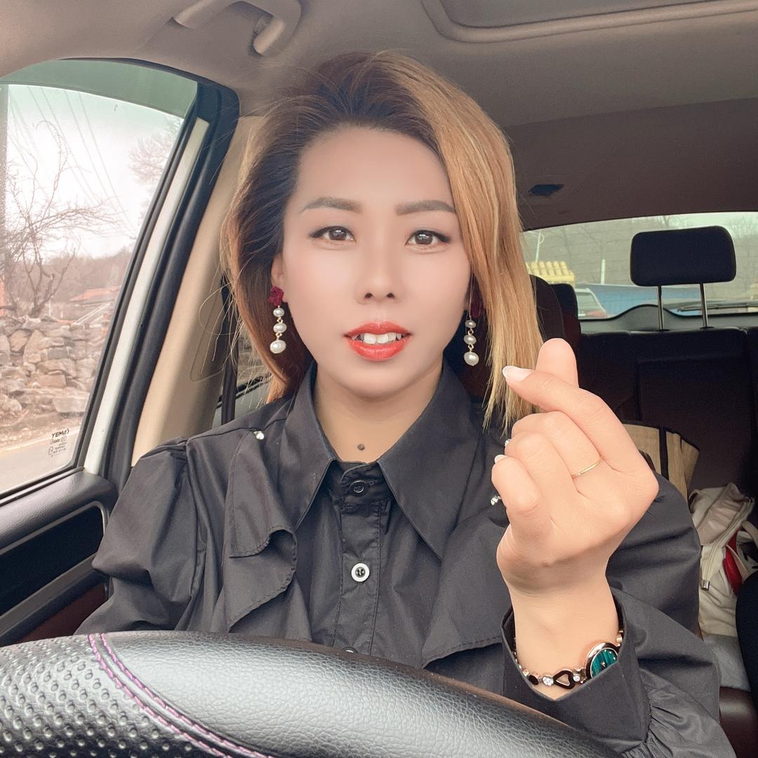 摆楞不了的女人