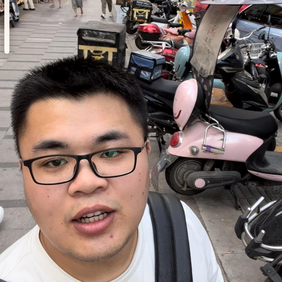 成都王多房