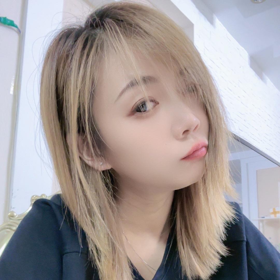 💫何小欠