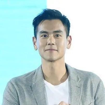 曲靖彭同学看房