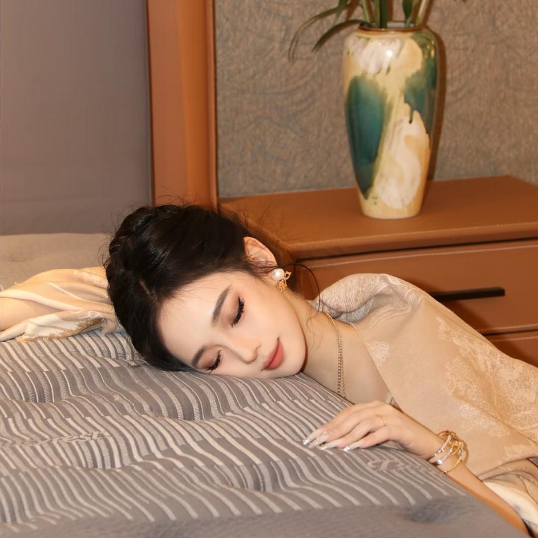 希微微子🦋