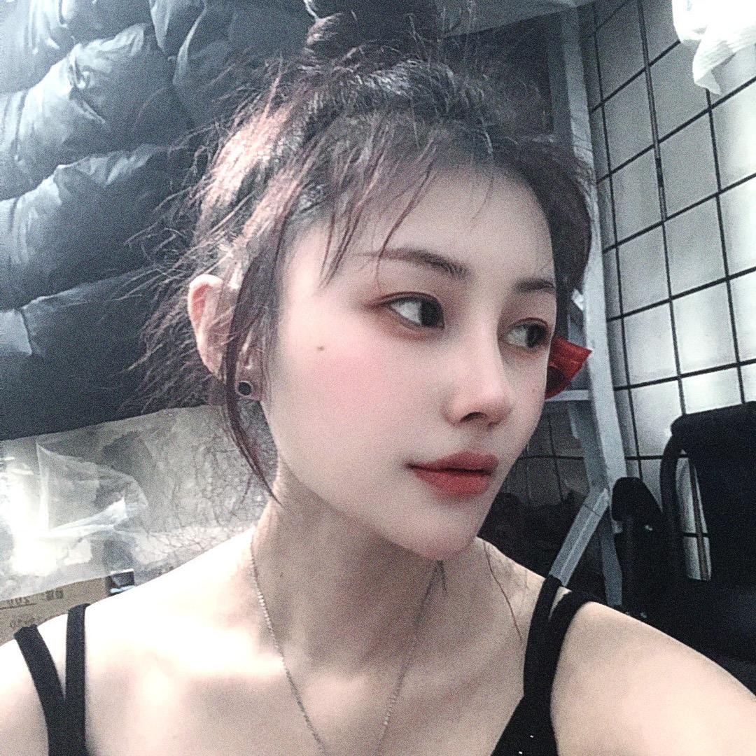 慕小鸭衢州鸭头｛奔驰姐｝