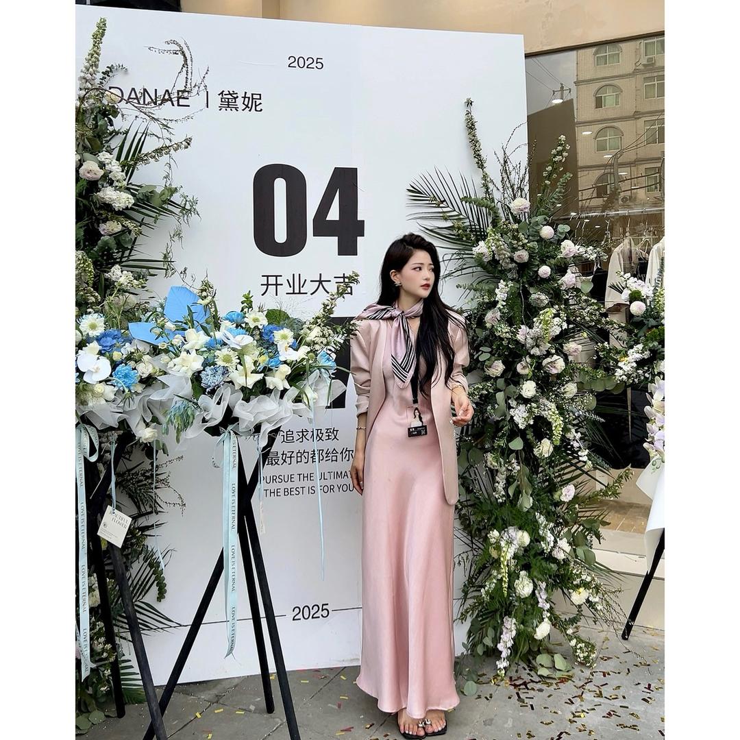 习水县黛妮女装店