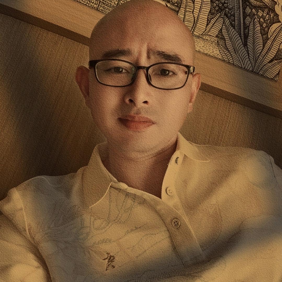 Mr.Huang🏖️
