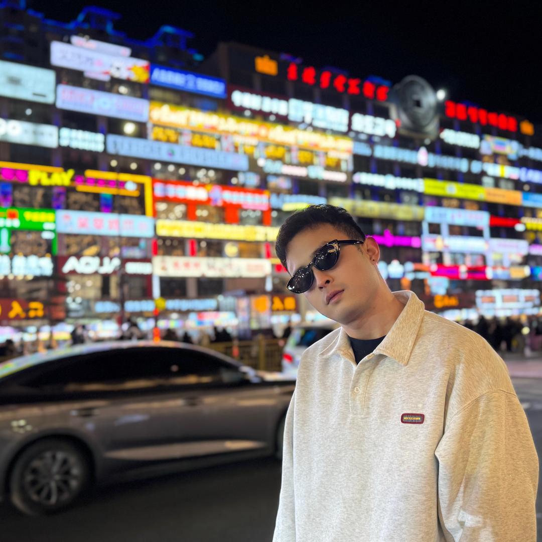 小时候是个胖子😁