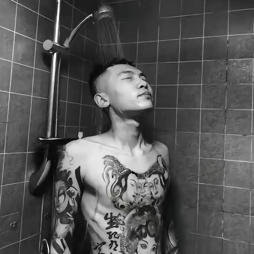 江湖 .