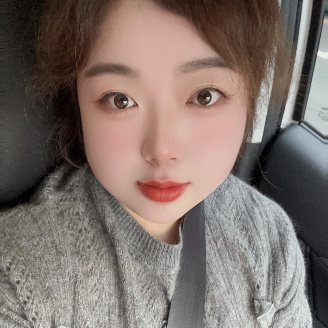 A 💋小嘉